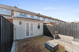 Photo 25- click for photo gallery